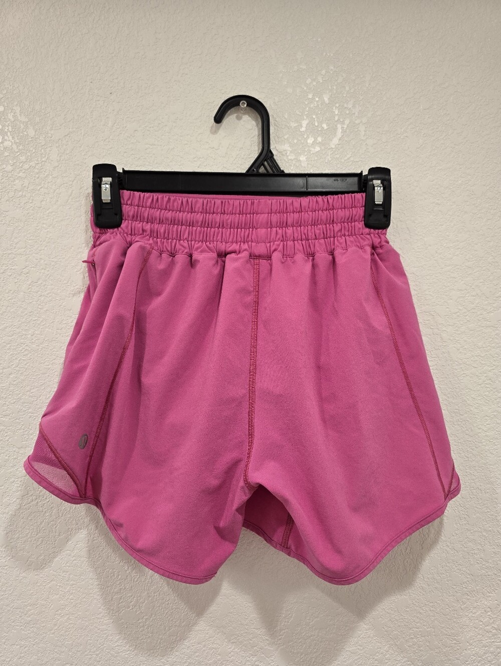 Lululemon Hotty Hot High-Rise Short Sonic Pink Size 2 - Picture 4 of 10